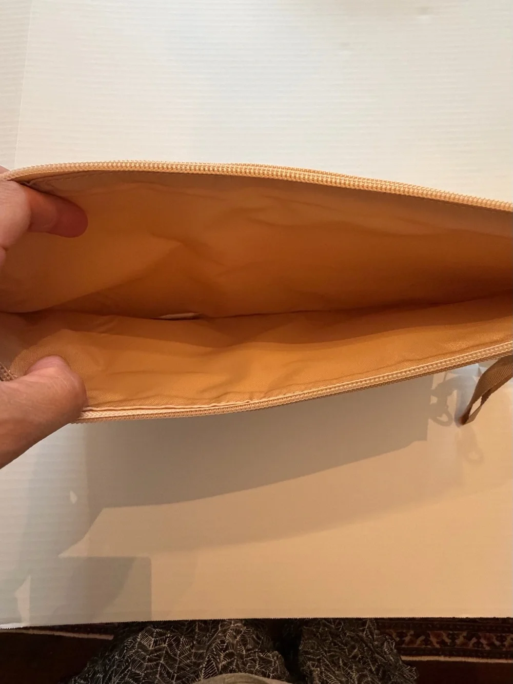 NWT - BEIS The Beisics Laptop Case in Beige